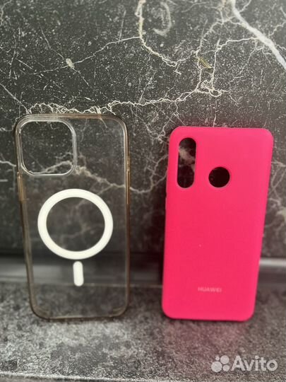 Чехлы на телефон