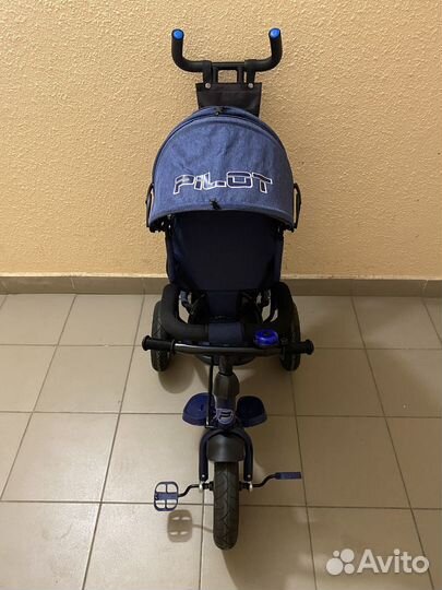 Детский трехколесный велосипед коляска