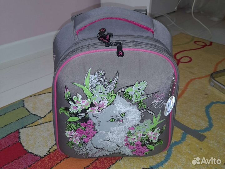 Школьный рюкзак для девочек