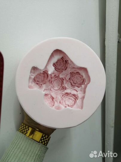 Продаю силиконовую форму для мыла новую