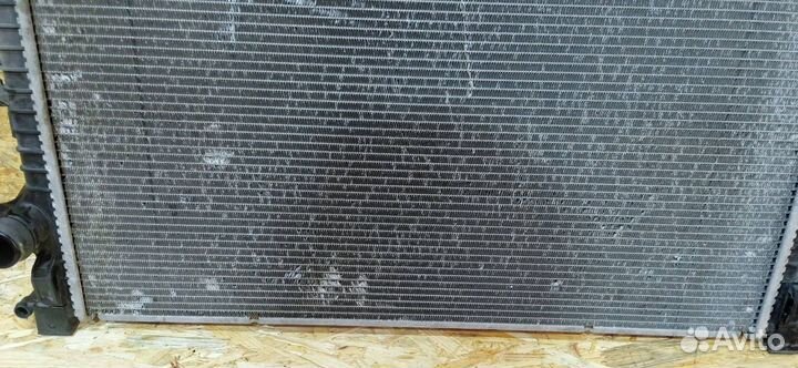 Радиатор основной Volvo XC60 2010