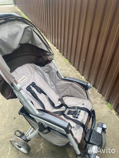 Коляска прогулочная Peg Perego Aria