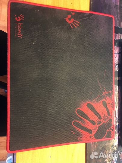 Игровая клавиатура A4tech G105 + коврик