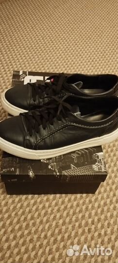 Мужские кеды Briggs. Кожа на коже