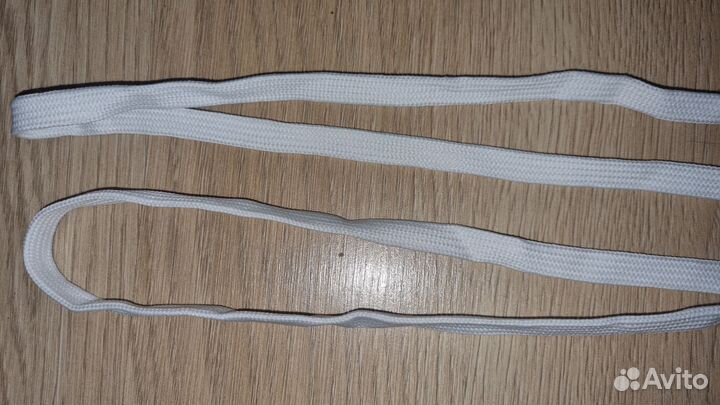 Шнурки белые (прямые)