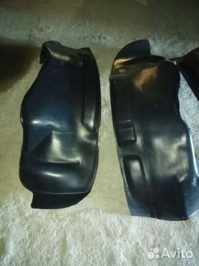 Подкрылки на land крузер100 передние