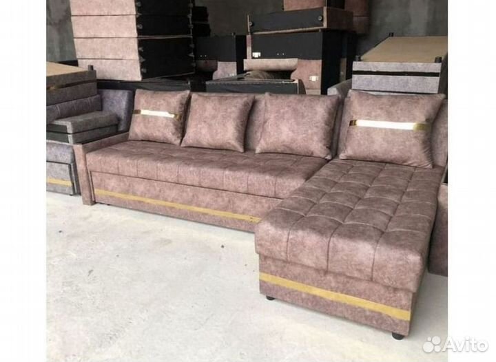 Угловой диван раскладной на заказ