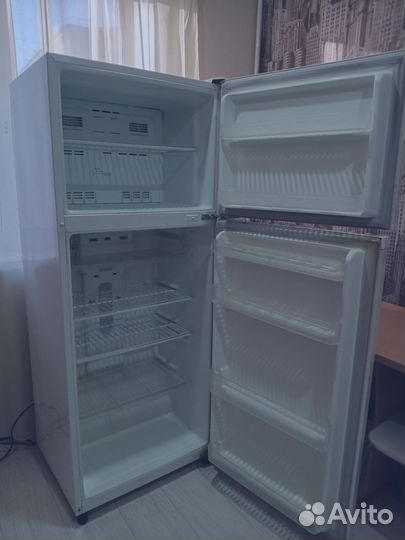 Холодильник Daewoo FR 3501