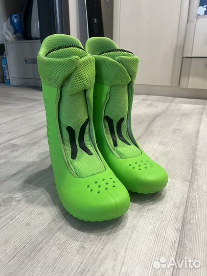 Сноубордические ботинки burton ION 43,5