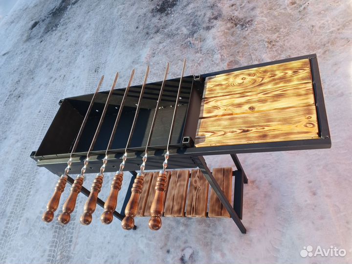 Мангал с полкой и столещницей