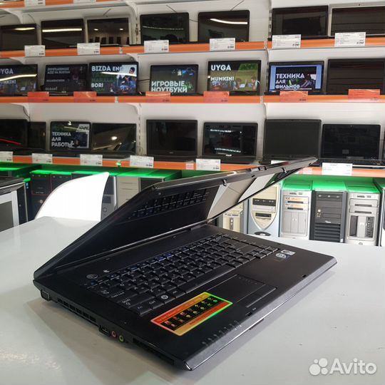 Шустрый 15.4'' Ноутбук Samsung Новый SSD