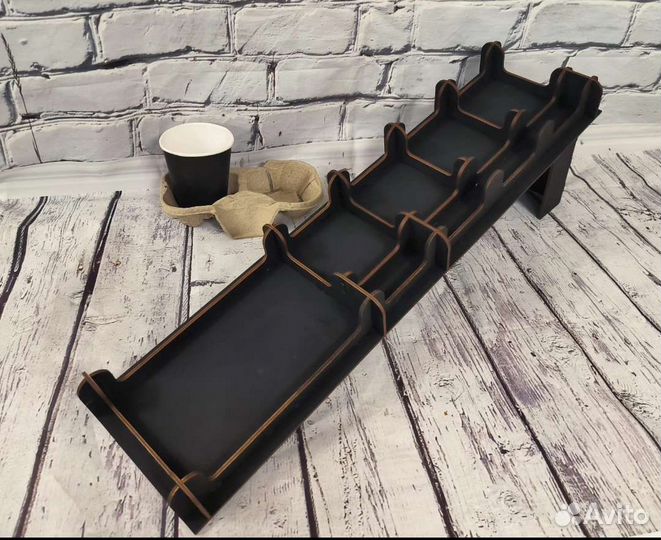 Подставка (органайзер) под одноразовые стаканы