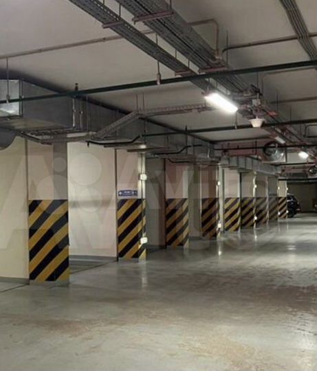 Машиноместо, 17 м²