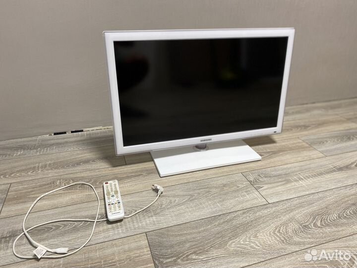 Телевизор Samsung 32 дюйма