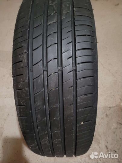 Nexen N'Fera RU1 SUV 2.25/60 R17