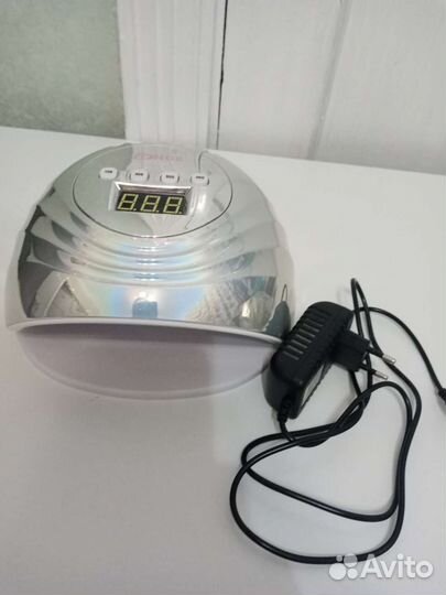 Лампа для маникюра