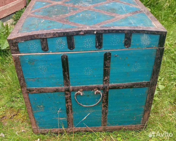 Сундук старинный, довоенный. Винтаж.Сельский быт