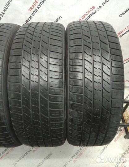 Kumho Crugen Premium KL33 235/55 R20