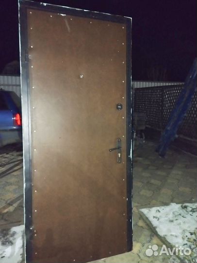 Дверь входная железная бу