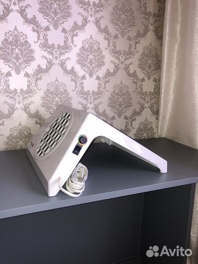 Пылесос для маникюра MAX ultimate 7