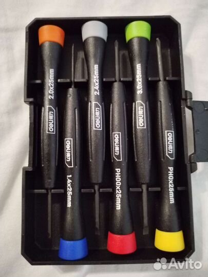 Набор маленьких отвёрток для компьютера, ноутбука