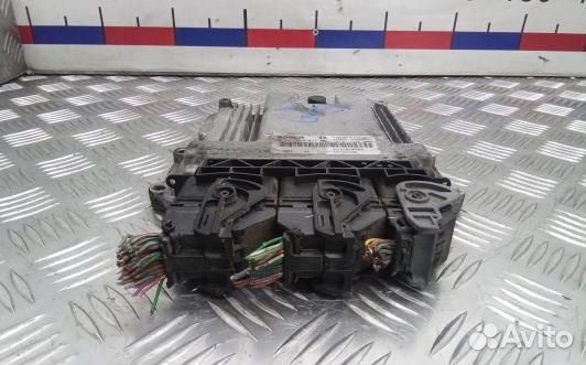 Блок управления двс renault megane 3 (ZNT03PC01)