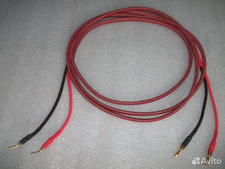 Акустический кабель Monster Cable