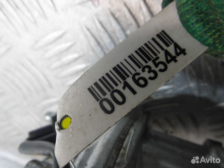 Компрессор системы кондиционирования Mercedes-Benz