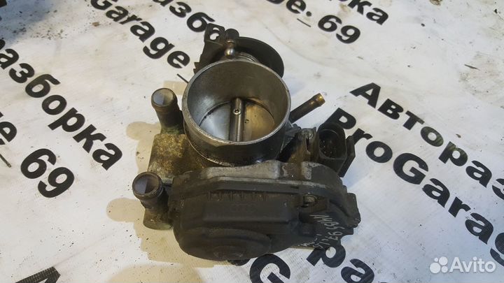 Дроссельная заслонка audi a4 b5 AHL ADP passat b5