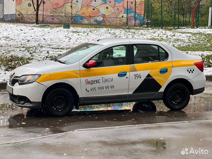 Renault Logan 1.6 AT, 2017, 299 000 км