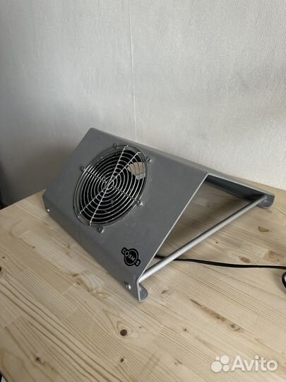 Маникюрный пылесос