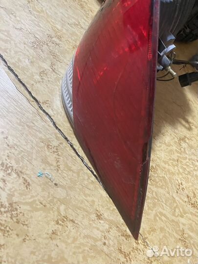 Фонарь задний правый