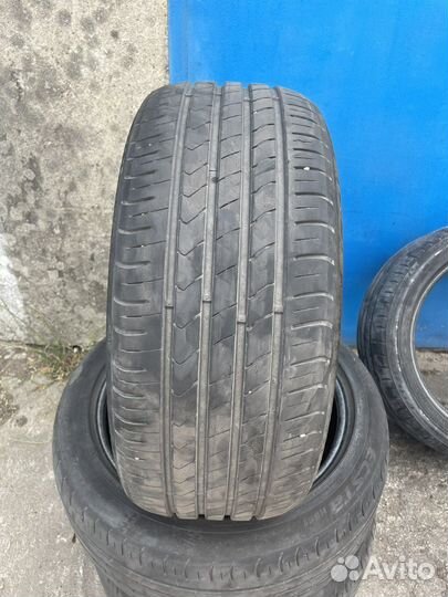 Kumho Ecsta HS51 225/45 R17