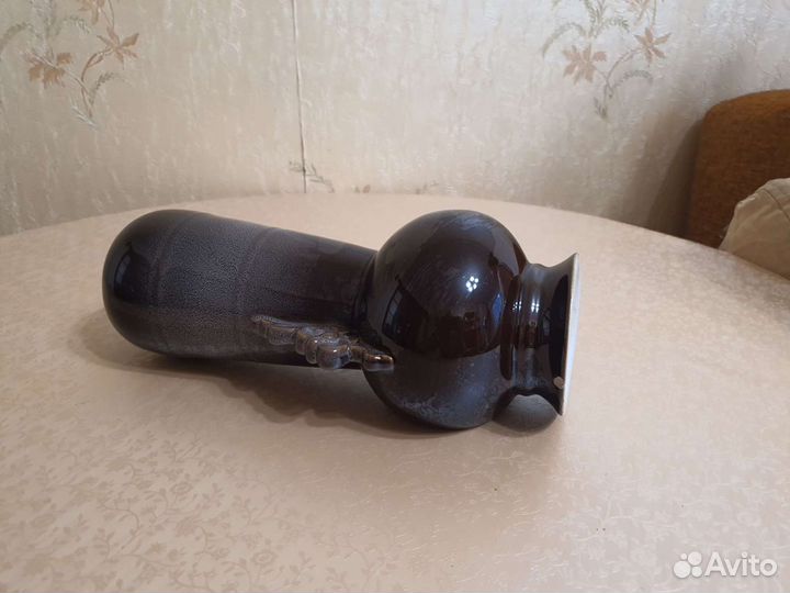 Ваза - кашпо настенная