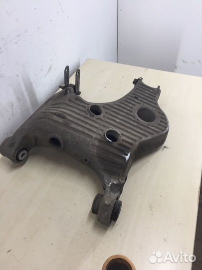 Рычаг подвески нижний задний левый Lr Rr Vogue 4