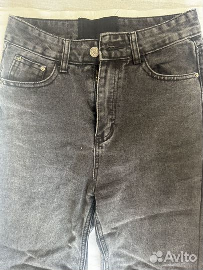 Джинсы женские