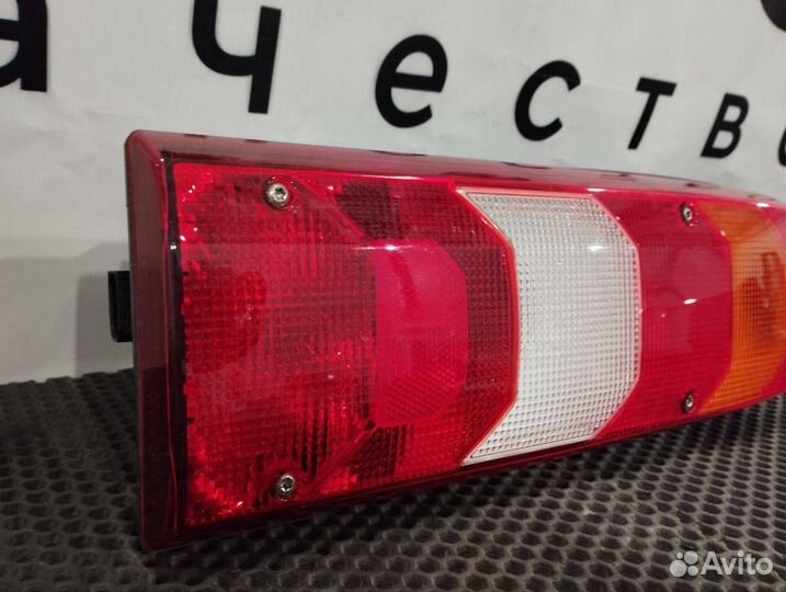 Фонарь задний левый Mercedes Actros MP4