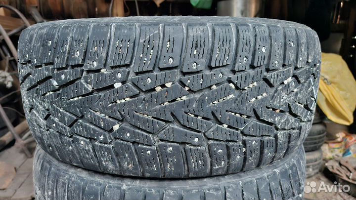 Nokian Tyres Hakkapeliitta 7 225/50 R17 98T