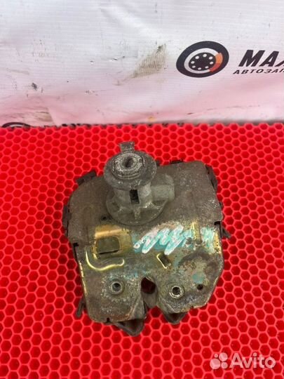 Замок багажника Ford Focus 1 2.0 2001 седан