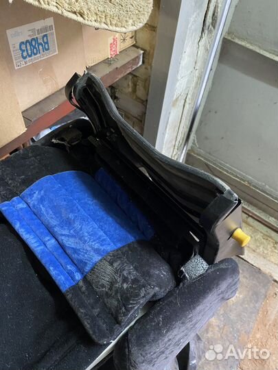 Детское автокресло 15 до 36 кг