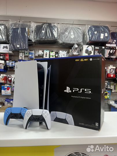 Sony PlayStation 5 825Gb 2 геймпада без дисковода
