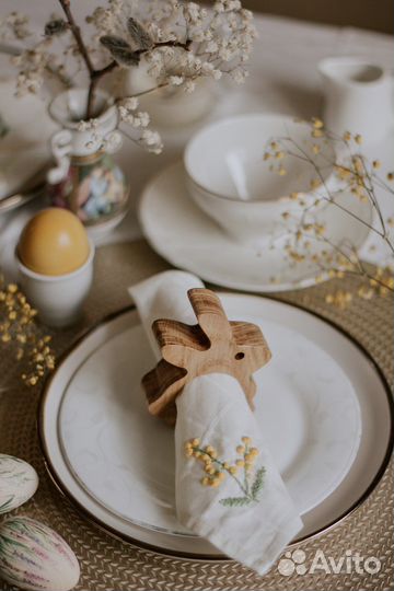 Салфетки сервировочные с вышивкой ручной работы