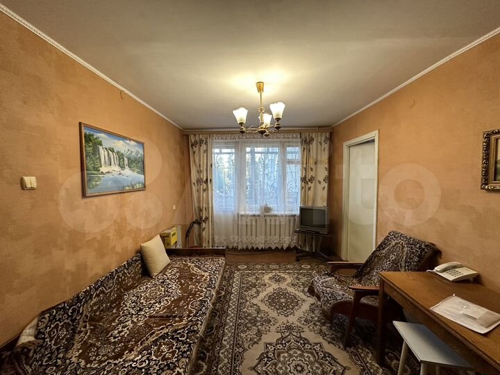 3-к. квартира, 52,9 м², 2/5 эт.