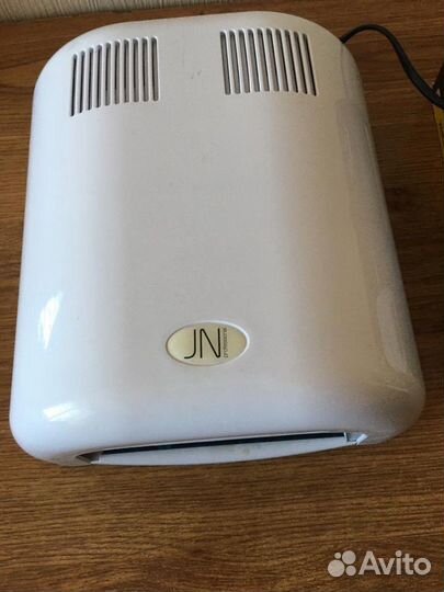 Уф лампа для ногтей