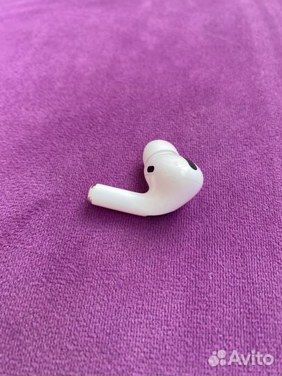 Правый наушник apple AirPods Pro