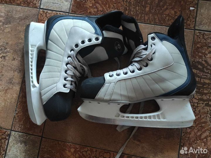 Хоккейные коньки bauer nike 11 размер