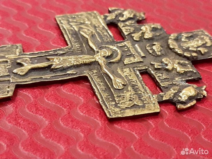 Крест, бронза