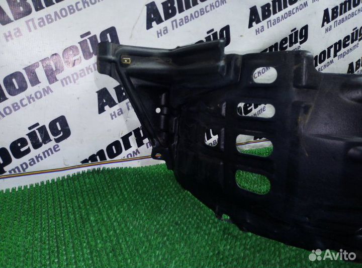 Подкрылок передний левый Toyota Caldina AT211