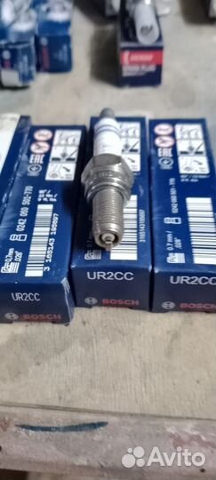 Свечи зажигания Bosch UR2CC