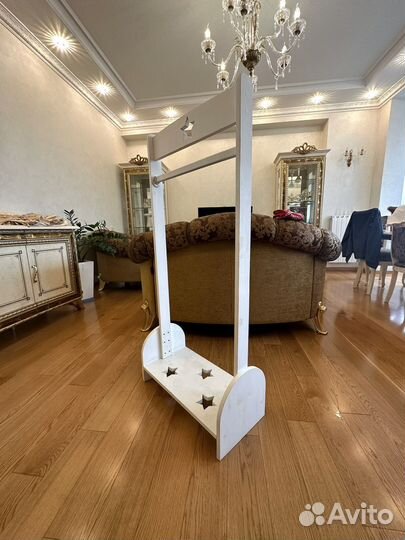 Вешалка открытая детская